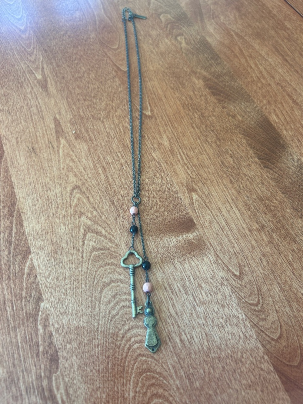 Jewelmint Rustic Key Clasped Necklace
